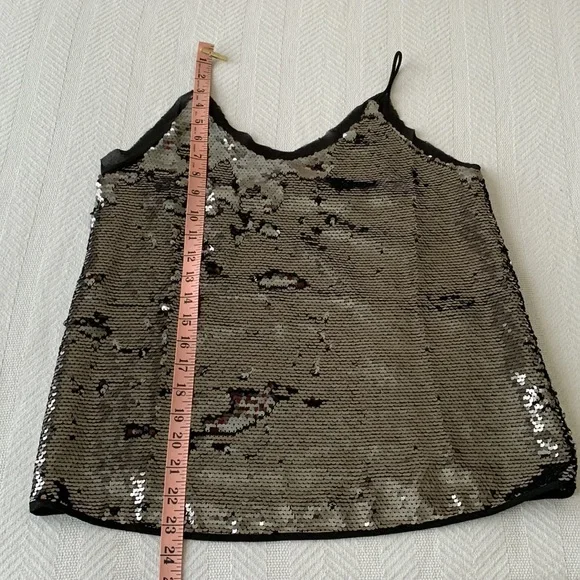 WD.NY women’s Sequin Top. - Picture 8 of 8